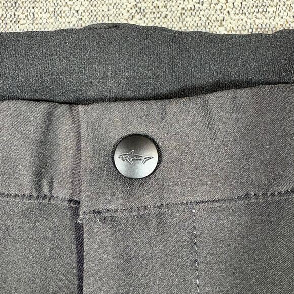 Greg Norman Mens 34Performance Flat Front Travel Golf Shorts Black - Picture 2 of 6